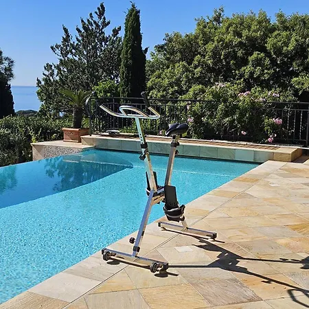 Avec Piscine Privee, Climatisation Et Parking, Proche Plages Aux Issambres - Fr-1-768-108 * Saint-Peïre-sur-Mer